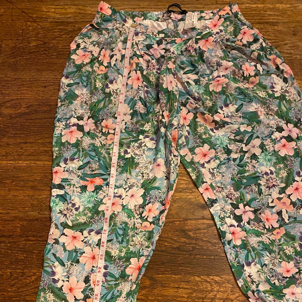 Zara Lightly Worn Silk Blend Floral Pants - L - Picture 12 of 13